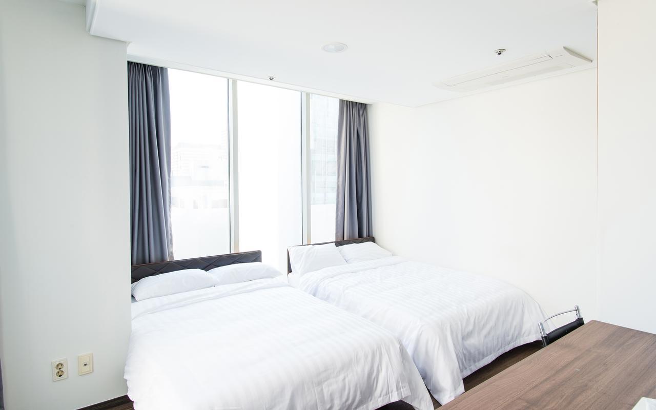 Hotel Arinus Shinchon Сеул Экстерьер фото